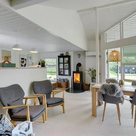 Laerke - 1-8km From The Sea In Western Jutland By Interhome *