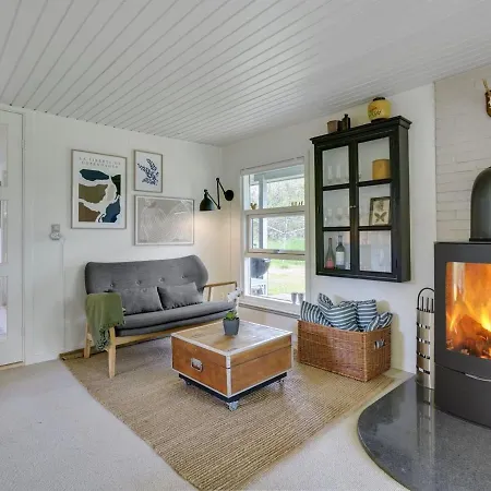 Laerke - 1-8km From The Sea In Western Jutland By Interhome