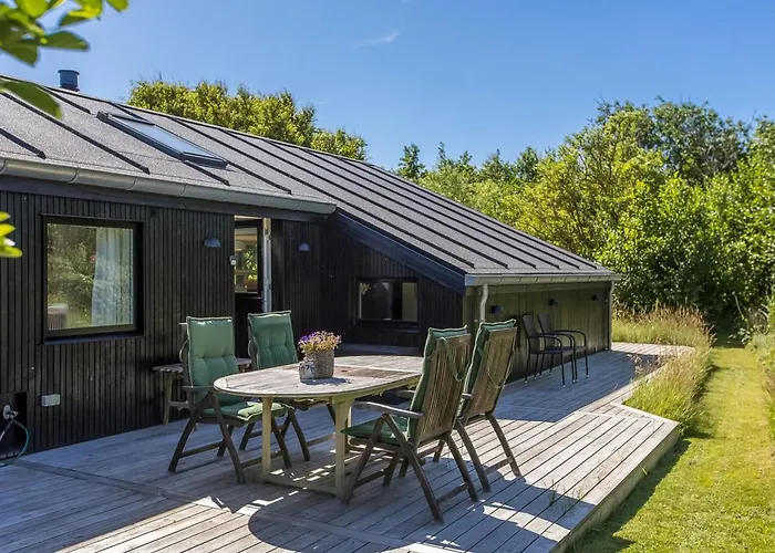 Laerke - 1-8km From The Sea By Interhome *